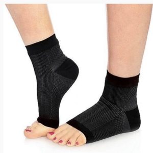 FOOT & ANKLE SLEEVE COMPRESSION SOCKS